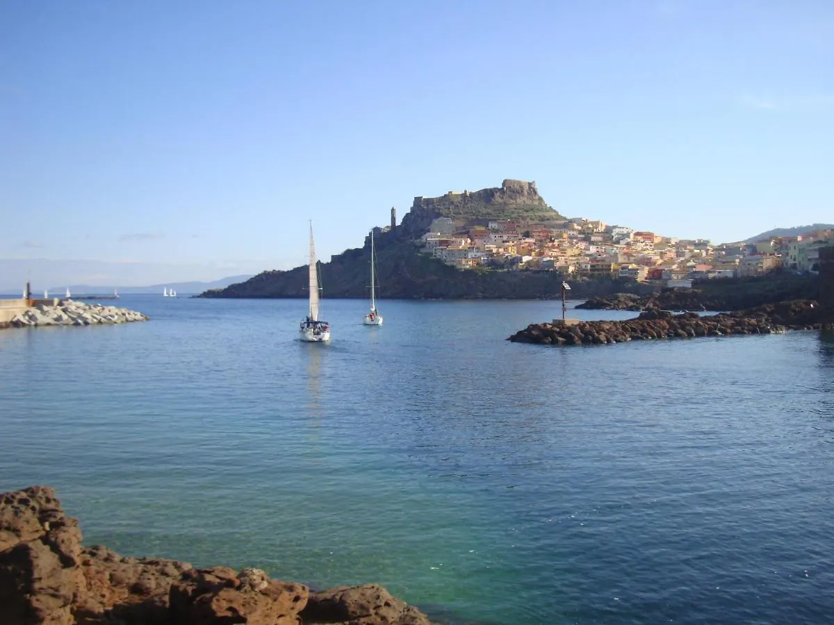 Grazioso attico vicino alla spiaggia e al centro Castelsardo
